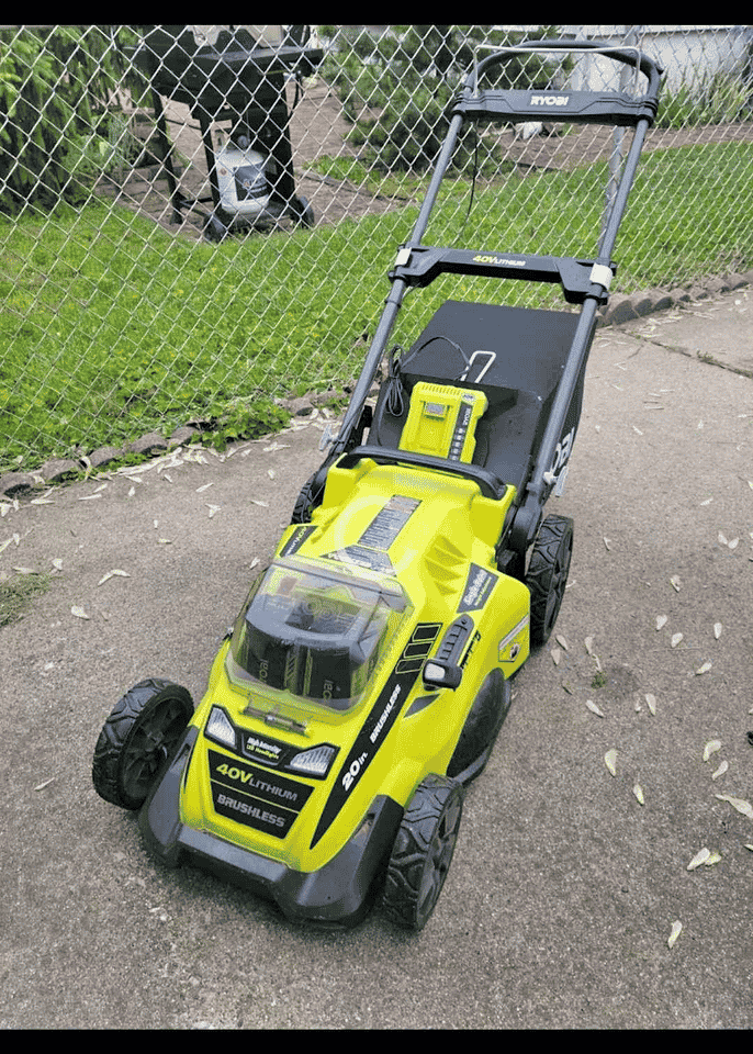 RYOBI 20 in. 40-Volt Brushless Lithium-Ion Cordless Battery Push Lawn Mower
